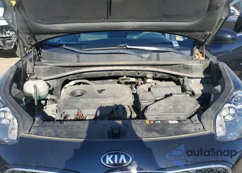 2020 Kia Sportage Lx z USA, uszkodzony, nr VIN KNDPMCAC8L7742896